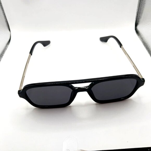 Avator Retro Style Sunglasses Black Frame Black Lenses UV400 New Unisex - Picture 2 of 7